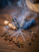 Поукър с дървена дръжка